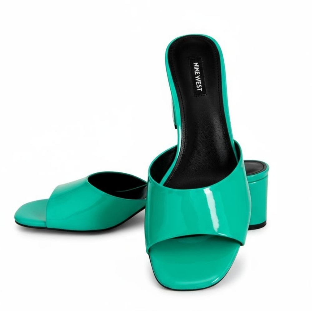 NIB Nine West Ferris Light Green Size 6 Block Heel Sandals!
